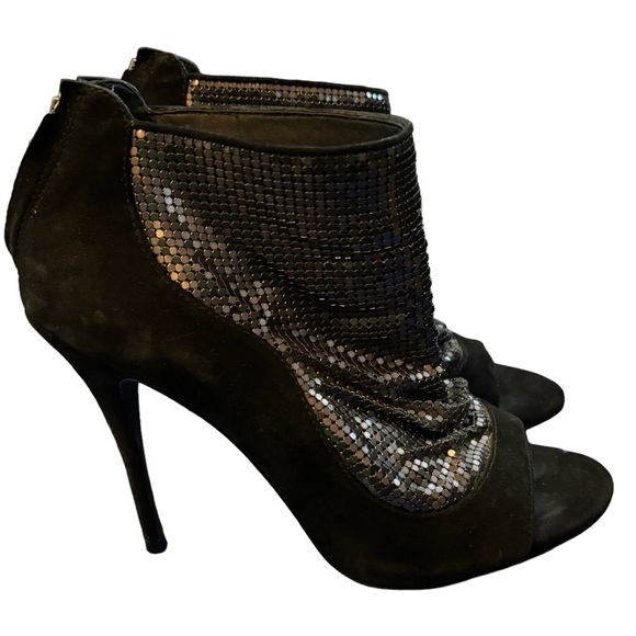 Elizabeth and James Black Suede Silver Metallic Peep Toe Heeled Booties Size 7.5 - Picture 2 of 9
